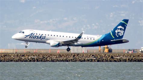 Alaska Airlines / Sky West Embraer 175 N199SY precise prof… | Flickr