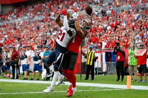 Texans Win AFC South With Victory Over Buccaneers | Positive ...