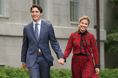 Canada PM Justin Trudeau Splits With Wife Sophie Gregoire - Bloomberg