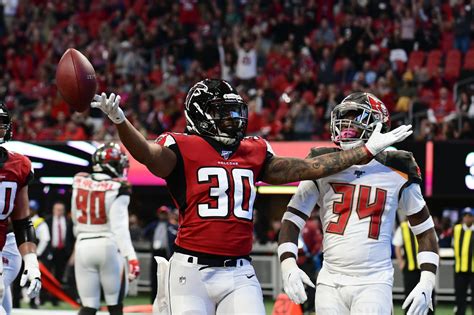 Falcons - Buccaneers final score roundtable for the final week - The Falcoholic