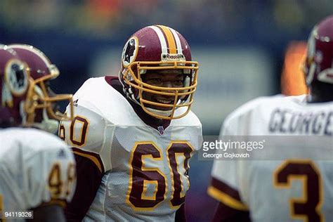 Washington Redskins Chris Samuels Photos and Premium High Res Pictures ...