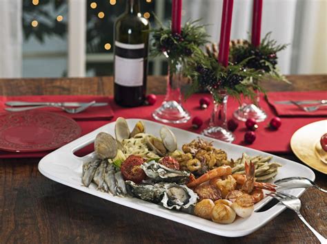 A Naples-Style Christmas Feast of the Seven Fishes