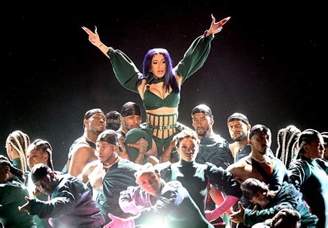 Cardi B Performance at the 2019 BET Awards Video | POPSUGAR ...