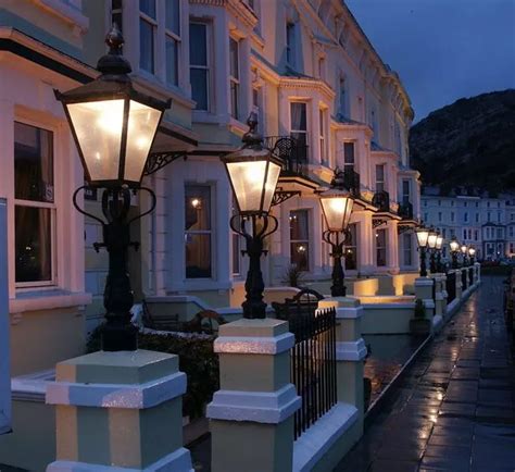 Landmark Llandudno hotel secures 'critical' emergency coronavirus loan - North Wales Live