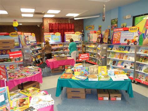 Driggs Elementary School: Scholastic Book Fair at Driggs School