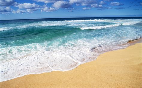 Beach Waves Wallpaper - WallpaperSafari