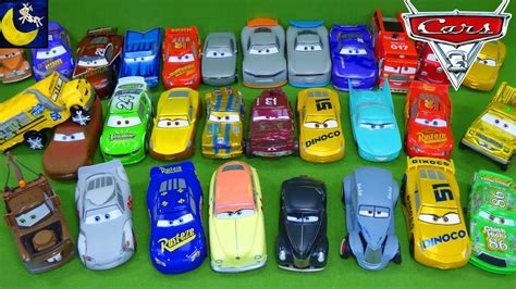 LOTS of Disney Cars 3 Diecast Car Toys Lightning McQueen Jackson Storm ...