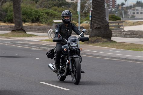 Honda GB350 review: learner-friendly cafe racer - Torquecafe.com