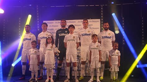 Leeds United unveil new all-white home kit for 2016-17 season | Football News | Sky Sports