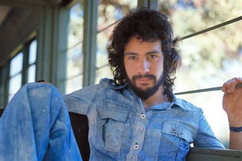 10 Best Cat Stevens Songs of All Time - Singersroom.com