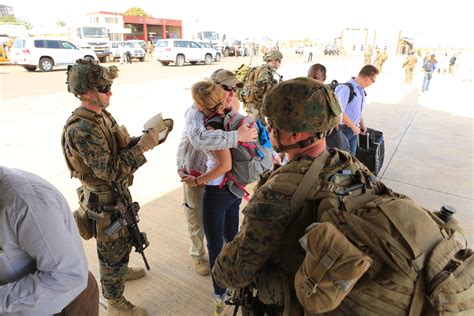 Marines evacuate embassy in South Sudan > Marine Corps Forces Europe ...