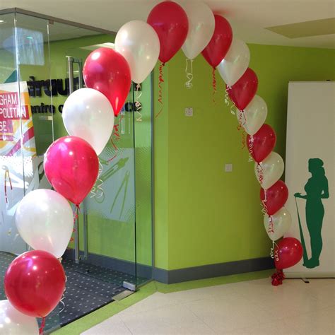 Balloon Arch installation across the UK, outdoors or inside | balloon.co.uk