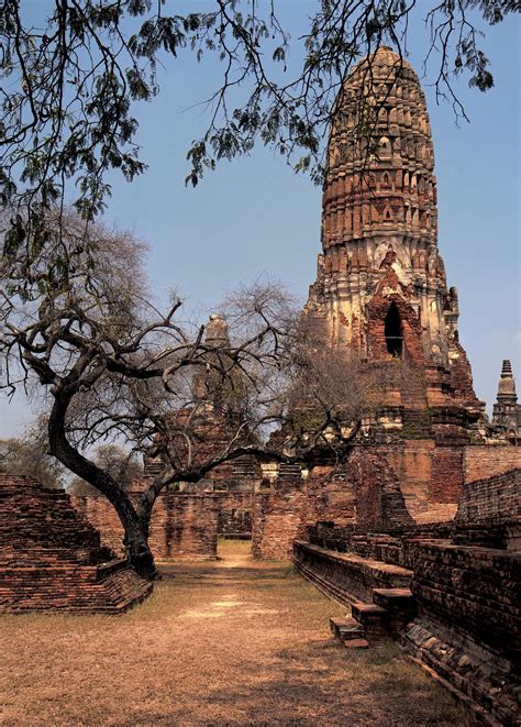 Wat Phra Ram | Buddhist architecture, Ayutthaya thailand, Archaeological site