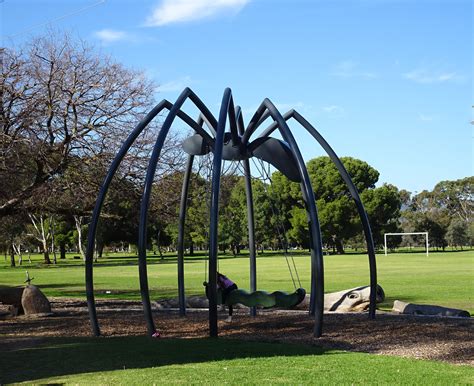 Spider Swing | Michael Coghlan | Flickr