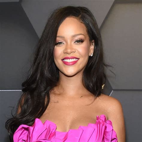 Rihanna Height, Weight, Age and Full Body Measurement