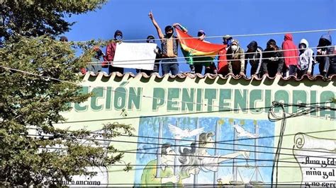 Prisoners protest in Bolivia due to the lack of measures against the COVID-19 : Peoples Dispatch