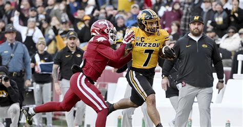 Mizzou RB Cody Schrader wins Burlsworth Trophy as nation's top former ...