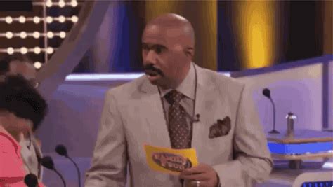 14 Steve Harvey Reaction Gifs - Gallery | eBaum's World