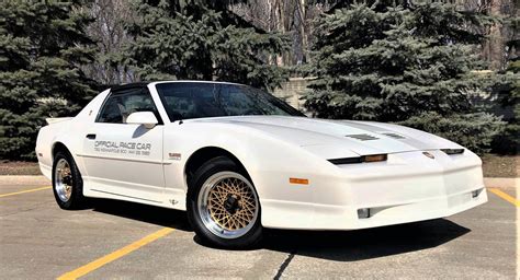 Special Edition 1989 Pontiac Trans Am Turbo Invites You To Get Your ...