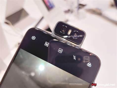 ASUS ZenFone 6 Hands On: Making Rotating Cameras Cool Again - Lowyat.NET