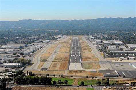 Van Nuys Airport — one of world’s busiest of its kind — is fixing up its taxiways before it’s ...