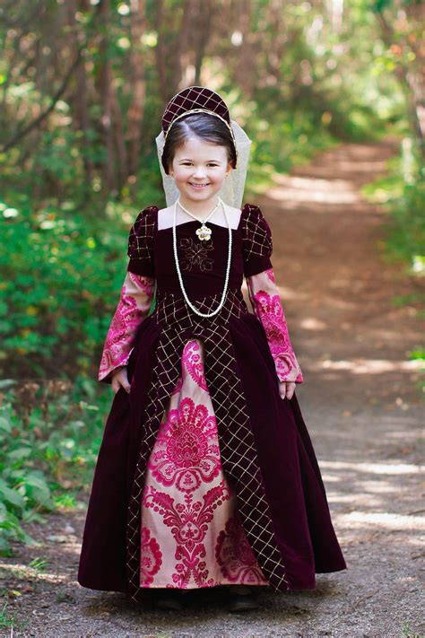 Girls velvet costume, Girls Tudor Costume, Halloween princess | Tudor costumes, Historical ...