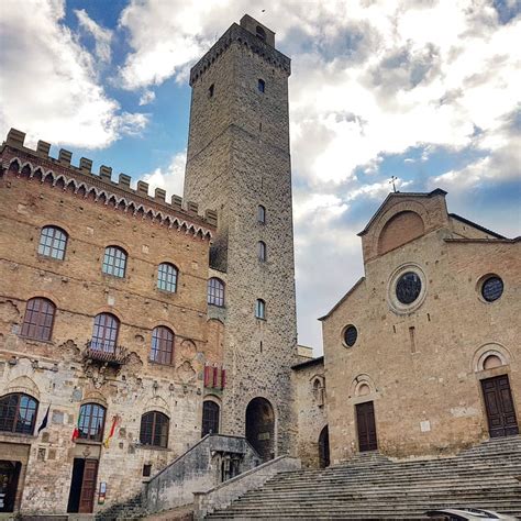 San Gimignano and its medieval towers - tuscanyexcursions