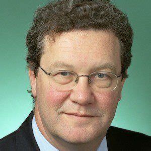 Alexander Downer - Age, Family, Bio | Famous Birthdays