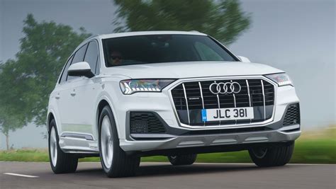 Audi Q7 hybrid review pictures | DrivingElectric