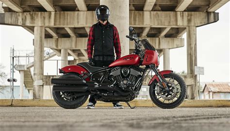 Indian Unleashes New Sport Chief Performance Cruiser - Roadracing World ...