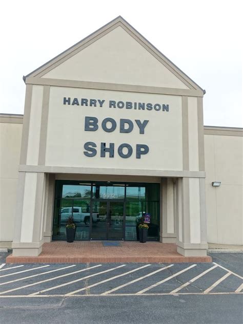 Body Shop Near Me | Harry Robinson Buick GMC of Fort Smith