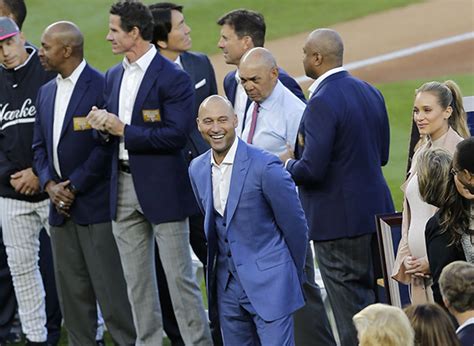 Derek Jeter’s Jersey Retirement Ceremony At Yankees Stadium — Pics – Hollywood Life