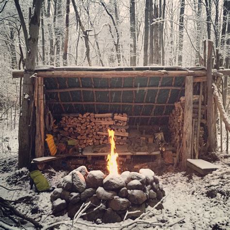 Against the Wind. | Bushcraft shelter, Bushcraft camping, Bushcraft