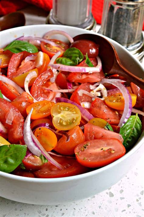 Fresh Summer Tomato Salad Recipe | Small Town Woman