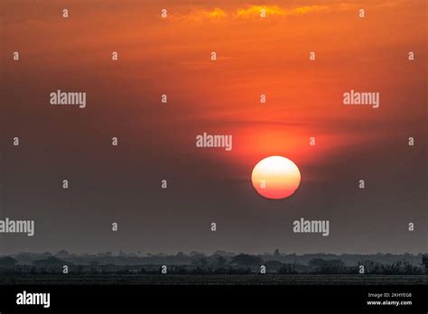 Sun Rise in Rann of Kutch Stock Photo - Alamy