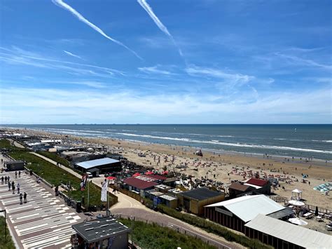 Zandvoort strand (Zandvoort beach) - what is it famous for and why it ...