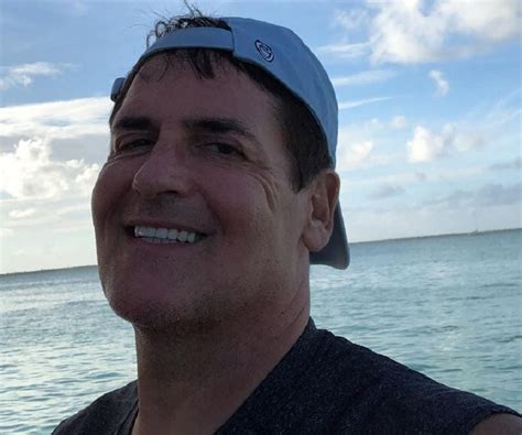 Mark Cuban Biography - Facts, Childhood, Family Life & Achievements