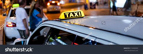 Taxi Sign On Roof Taxi Night Stock Photo 519484903 | Shutterstock