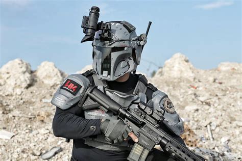 Tactical Gear Company AR500 Made Body Armor That Looks Suspiciously Like Boba Fett's | Co.Create ...