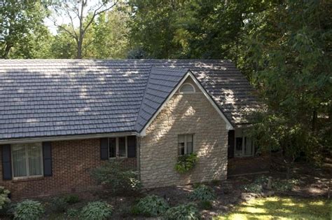 Metal Shingles VS Asphalt Shingles - Victoria Metal Roofing