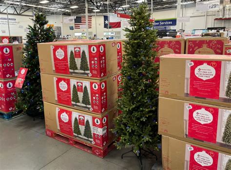 Member's Mark Artificial 9-Foot Christmas Tree w/ Color Changing Lights Just $299.99 at Sam's ...