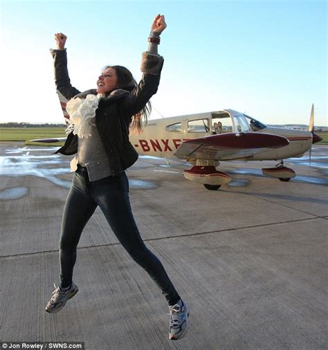 Carol Vorderman is a qualified pilot | GRcade