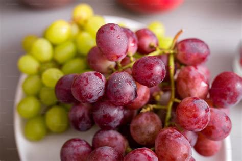 Purple Grapes Pictures | Download Free Images on Unsplash