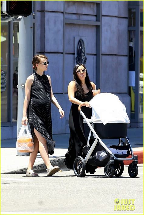 Pregnant Carey Mulligan Lunches in Beverly Hills - See Her Baby Bump!: Photo 3917109 | Carey ...