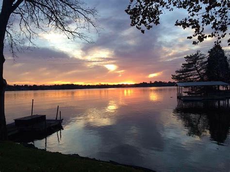 Sunset on Old Hickory Lake in Hendersonville TN