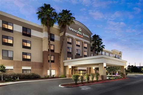 20 Best Hotels in Fresno, California