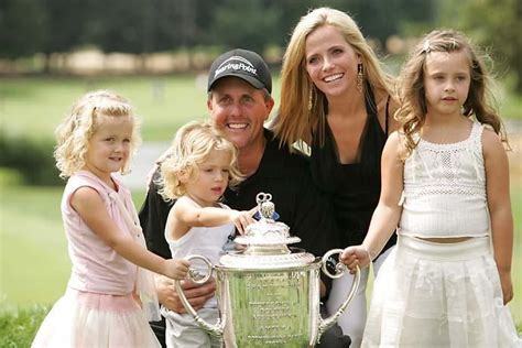 The 100 Greatest Phil Mickelson Photos | Phil mickelson, Phil, Celebrities