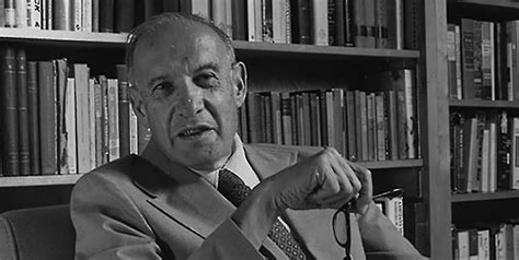 Peter Drucker biography, quotes and books - Toolshero