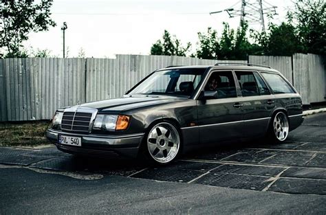 W124 Mercedes Modified