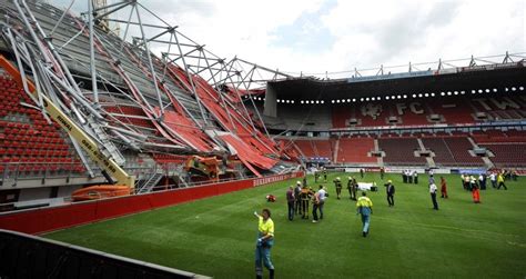 FC Twente Stadium Collapses, One Killed 16 Injured (PICTURES) | IBTimes